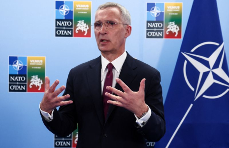 Le secrétaire général de l’Otan, Jens Stoltenberg, prenant la parole lors d’un sommet des dirigeants des pays membres de l’Otan
