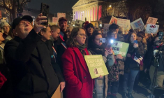 Rassemblement à Paris après les décès d'Alex Pretti et Renee Good tués à Minneapolis