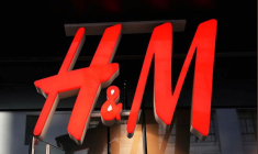 H&M FAIT PART DE VENTES LÉGÈREMENT MOINS BONNES QUE PRÉVU AU QUATRIÈME TRIMESTRE