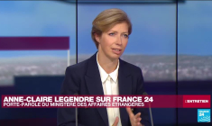 Anne-Claire Legendre, porte-parole du Quai d'Orsay : "Emmanuel Macron veut une diplomatie de combat"