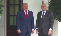 Le président américain Donald Trump accueille son homologue libanais à la Maison Blanche
