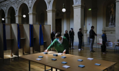 FRANCE 2022: TAUX DE PARTICIPATION AU SECOND TOUR DE LA PRÉSIDENTIELLE À 63,23% À 17H00