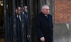 François Bayrou à Paris, le 13 décembre 2024. ( AFP / GREGOIRE CAMPIONE )