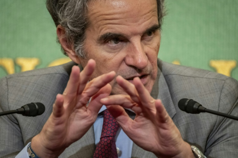 Rafael Mariano Grossi, le chef de l'Agence internationale de l'énergie atomique (AIEA) lors d'une conférence de presse à Tokyo, le 26 juin 2026 ( AFP / Yuichi YAMAZAKI )