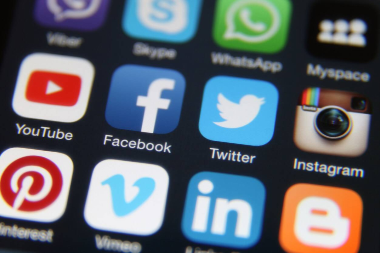 Les GAFAM pourraient contribuer aux réseaux des opérateurs télécom - iStock.com / AlexSi