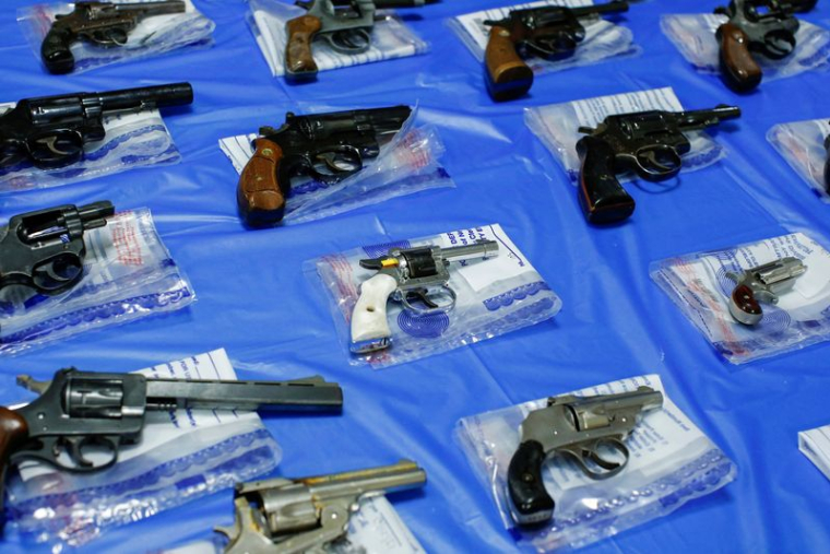 ÉTATS-UNIS: LA COUR SUPRÊME ÉLARGIT LE DROIT AU PORT D'ARMES