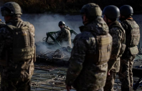 Militaires ukrainiens lors d'un entraînement, dans la région de Tchernihiv