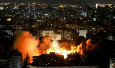 Incendie après des frappes israéliennes sur la banlieue sud de Beyrouth, le 5 juin 2025 ( AFP / IBRAHIM AMRO )