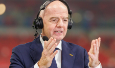 La FIFA et Gianni Infantino ouvrent la porte à une réforme de la règle du hors-jeu
