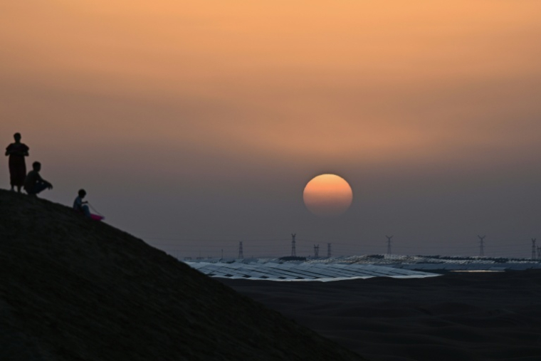 Le désert de Kubuqi à Ordos, le 12 août 2025 ( AFP / Pedro PARDO )