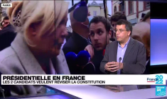 Présidentielle française : Constitution, pouvoir d'achat... Les dernières mesures des deux candidats