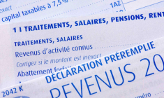 La déclaration non-dématérialisée reste possible à condition de respecter certaines conditions (Crédit photo: © HJBC - stock.adobe.com)
