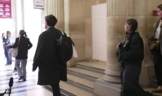 Procès libyen en appel: Nicolas Sarkozy sort du tribunal lors d'une suspension de séance