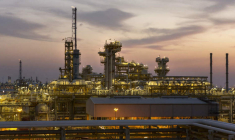 Total est fortement présent au Moyen-Orient, ici une raffinerie au Qatar. (© M. Roussel / Total)