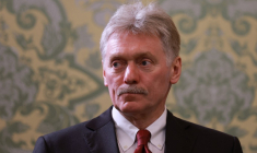Dmitri Peskov à Moscou, en Russie, le 10 mai 2025. ( POOL / ANTON VAGANOV )