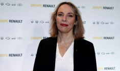 RENAULT: PIÉTON DEVIENT DIRECTEUR FINANCIER AU 1ER MARS, DELBOS SE CONCENTRE SUR MOBILIZE
