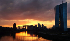 L'ACTIVITÉ DU SECTEUR PRIVÉ AU PLUS HAUT DEPUIS 2000 EN ZONE EURO