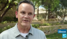 "L'effet Taylor Swift" : de l'économie à la politique, quel est le poids de la star américaine ?