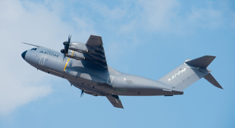 Un A400 aux couleurs de l'armée américaine ? Au stade de photomontage pour l'instant, cette possibilité est envisagée par Thomas Enders. (© Airbus Group)