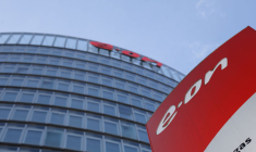 LA CE AUTORISE SOUS CONDITION LE RACHAT D'INNOGY PAR E.ON