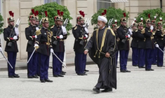Emmanuel Macron reçoit le Sultan d'Oman, Haïtham ben Tariq à l'Elsyée