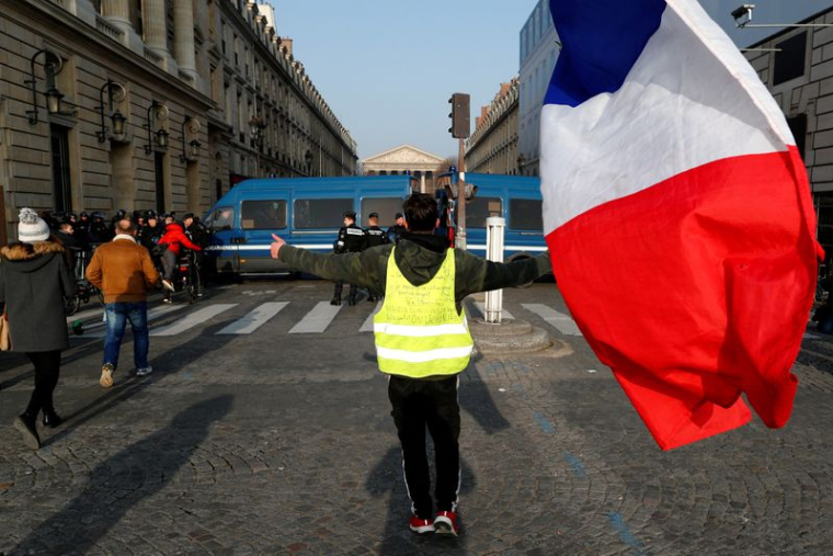 FRANCE: JOURNÉE TEST AVEC LA MANIFESTATION DES GILETS JAUNES