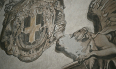 Sur cette fresque récemment restaurée de la basilique San Lorenzo in Lucina, à Rome, photographiée le 4 février 2026, le visage d'un ange a été effacé à la suite d'une controverse. L'ange, peint par Bruno Valentinetti, ressemblait à la Première ministre italienne Giorgia Meloni. ( AFP / Alberto PIZZOLI )