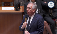 Violences/PSG: Bayrou plaide pour des "peines minimales"