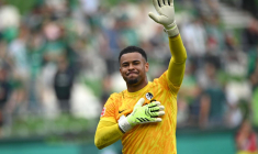 Le gardien de Fribourg signe son deuxième record fou de l’année en Bundesliga