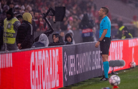 L'UEFA réexplique ses consignes aux arbitres