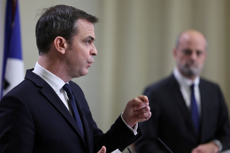 CORONAVIRUS: LA FRANCE VA RENFORCER LES CONTRÔLES AUX FRONTIÈRES, DIT VÉRAN