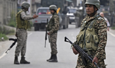 Des militaires indiens à Srinagar, en Inde, le 7 mai 2025. ( AFP / TAUSEEF MUSTAFA )