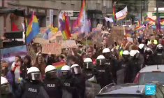 L'Union européenne devient "zone de Liberté LGBT" en réaction à la situation polonaise