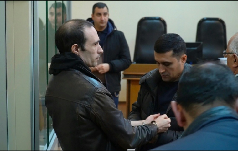 Capture d'image d'une vidéo AFP de Martin Ryan au tribunal de Bakou en Azerbaïdjan le 6 janvier 2025 ( AFP / AFPTV STRINGER )