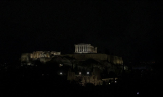 Athènes célèbre 2026 avec un spectacle de drones et des feux d'artifice près de l'Acropole