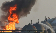 Incendie dans une installation de la compagnie pétrolière saoudienne Aramco au sud de Ryad, le 3 octobre 2026 ( AFP / - )