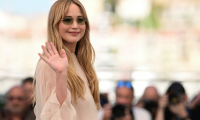 L'actrice américaine Jennifer Lawrence lors d'un photocall pour le film "Die, My Love" au 78e Festival de Cannes, le 18 mai 2025 ( AFP / Miguel Medina )