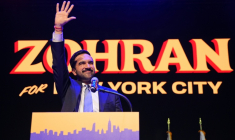 Zohran Mamdani, candidat à la mairie de New York, lors d'une soirée électorale dans le quartier de Brooklyn, le 4 novembre 2025 à New York ( AFP / Angelina Katsanis )