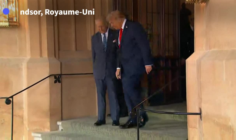 Starmer accueille Trump dans sa résidence de campagne au second jour de sa visite d'État
