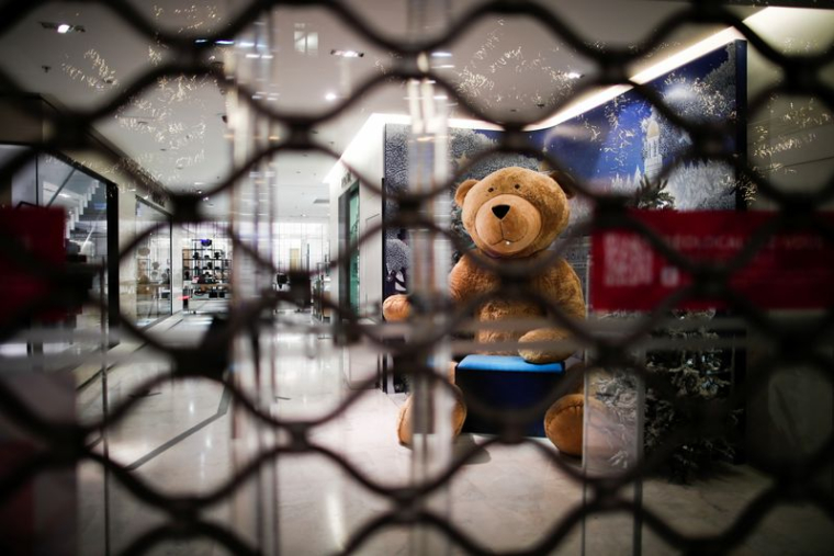 LE MAIRE FAVORABLE À L'OUVERTURE DES COMMERCES LE DIMANCHE EN FRANCE JUSQU'À NOËL