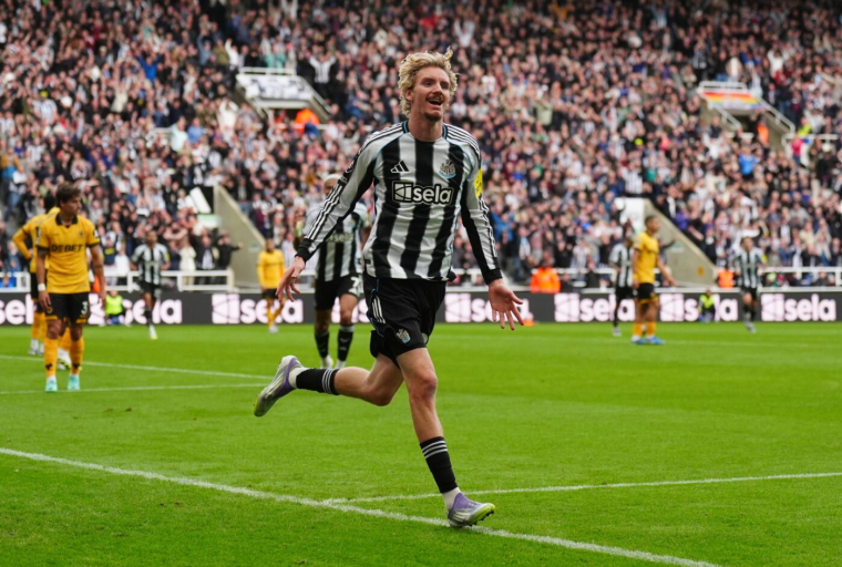 Buteur avec Newcastle, Nick Woltemade rejoint un cercle très fermé de joueurs allemands