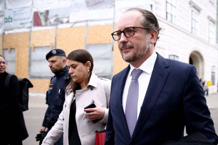 AUTRICHE: SCHALLENBERG SUCCÈDE À KURZ À LA CHANCELLERIE