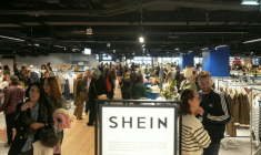 Ouverture du premier magasin pérenne de Shein au monde, au BHV, grand magasin parisien, le 5 novembre 2025 ( AFP / Dimitar DILKOFF )