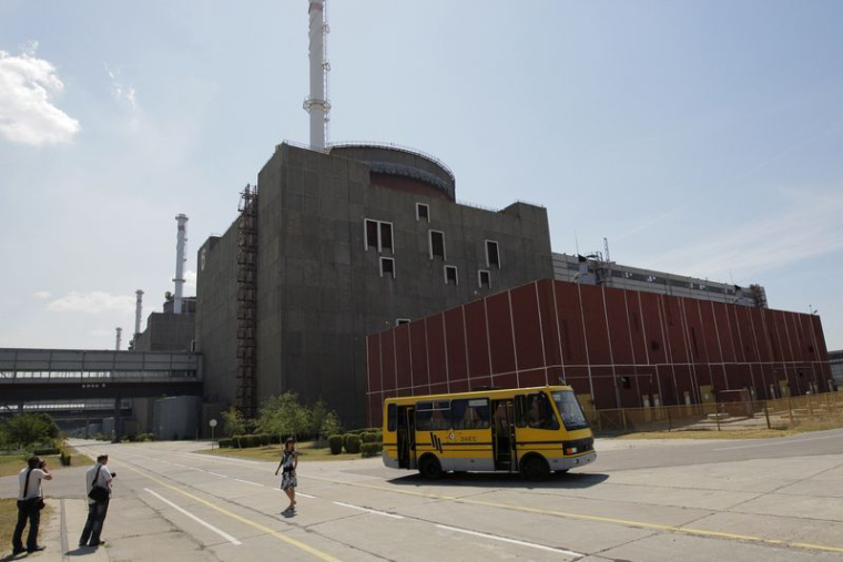 L'UKRAINE FAIT ÉTAT DE COMBATS PRÈS DE LA PLUS GRANDE CENTRALE NUCLÉAIRE D'EUROPE