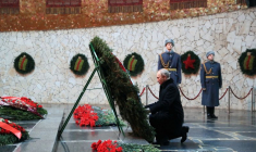 Benedetto Vigna, PDG de Ferrari, dévoile la nouvelle stratégie à long terme de l'entreprise, à Maranello