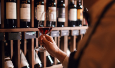4 bouteilles de vin emblématiques (Crédits photo : Shutterstock)