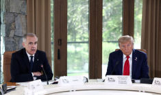 Le président américain Donald Trump et le Premier ministre canadien Mark Carney