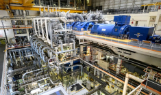 Une vue générale de la salle des turbines de la centrale nucléaire de Sizewell B