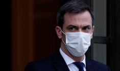 CORONAVIRUS: LE MINISTRE DE LA SANTÉ, OLIVIER VÉRAN, S'EST FAIT VACCINER