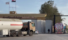 Gaza: des camions d’aide au poste-frontière de Rafah en Égypte avant une "réouverture limitée"